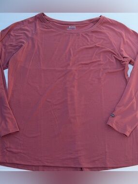 Columbia long sleeve shirt large